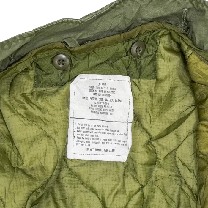 USGI Extreme Cold Weather Fishtail Parka with Liner - Medium - US Army Surplus - Parkas