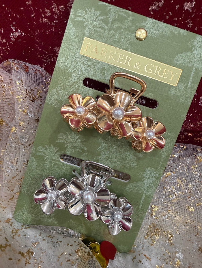 Metal hair claw clips with faux pearl flower design, 2-piece set in gold and silver tones