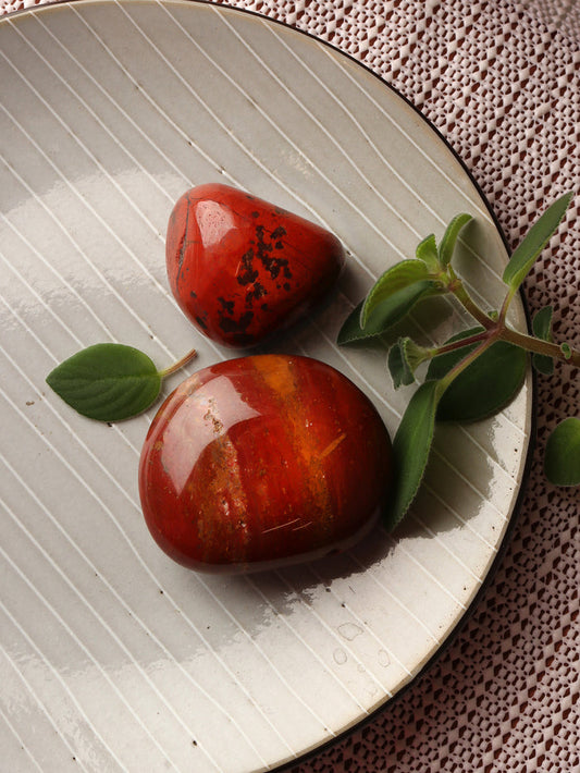 Red Jasper Gallet | One Colour-Image 1