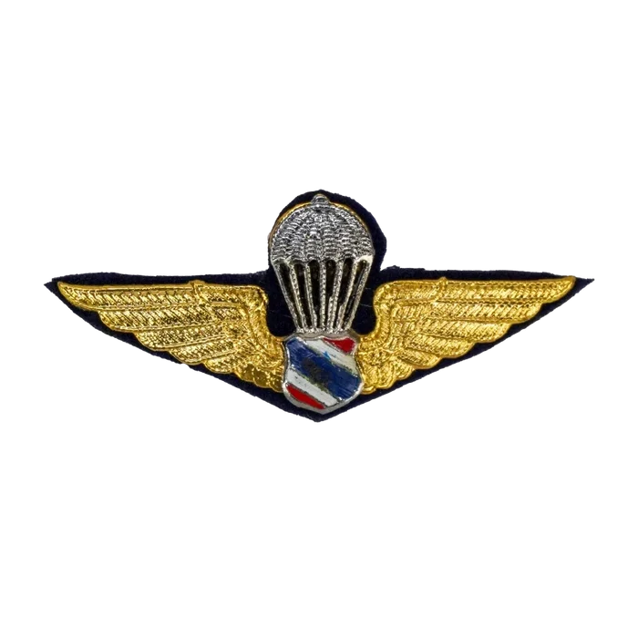 Royal Thai Police Basic Parachute Wings Badge, Item 2 - Army & Outdoors - Flags, Badges & Insignia