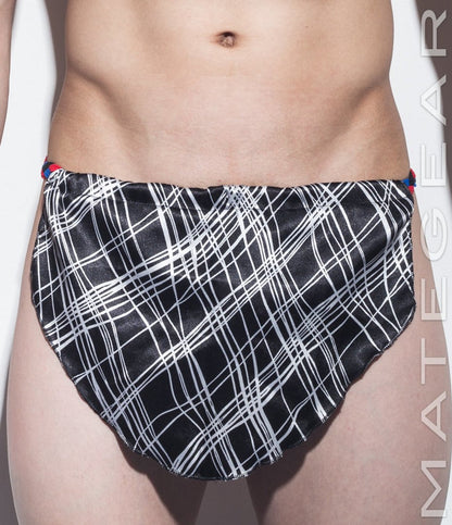 Black White Striped / Size A (26 Inches to 32 Inches)